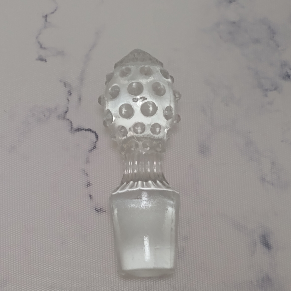 Fenton Cranberry Opalescent Hobnail Cruet With Stopper - Picture 9 of 10